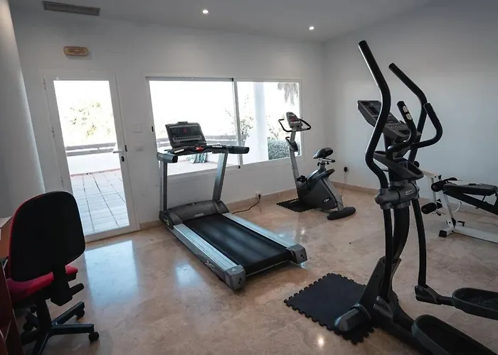 Blue Palm * Estepona